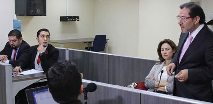 Eduardo Carmigniani 3 Durante la defensa de diario Expreso ante la Supercom, en 2017.