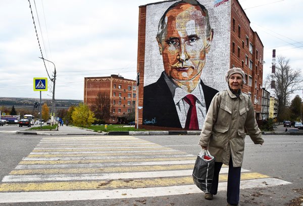 La fortaleza asediada 2 Pol-int---2