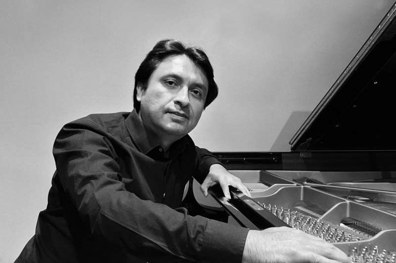 Ecuador en Europa 1 1 word image 48