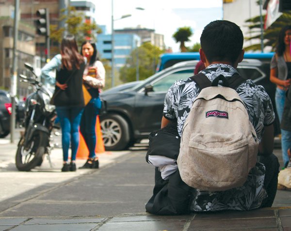 Becarios ecuatorianos. ¿La generación más preparada de la historia no encuentra empleo? 1 Educación---1