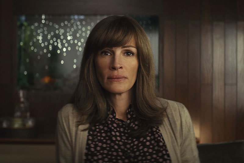 Homecoming & Julia Roberts & Ella & Yo. 1 TV--1