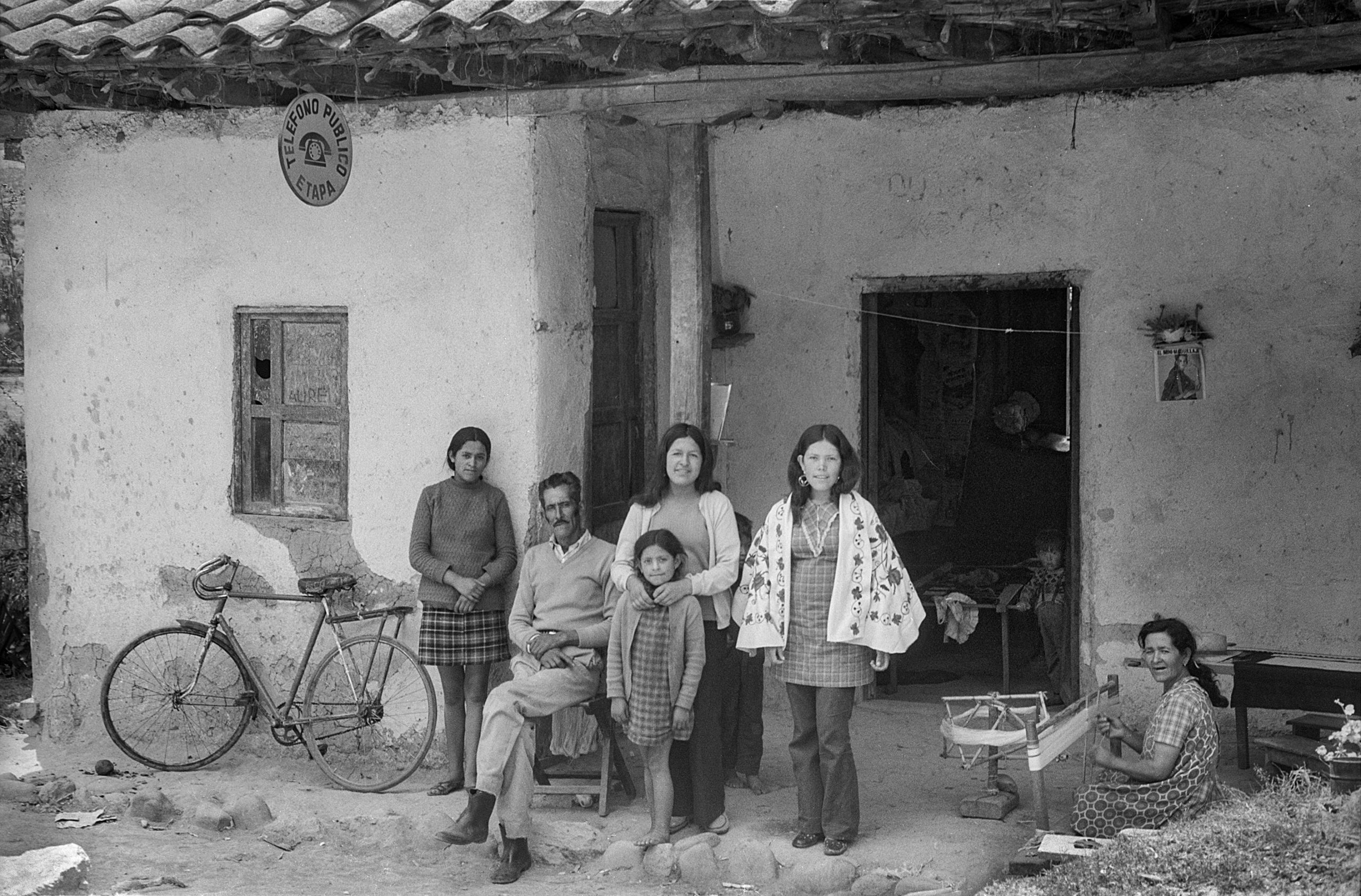 Ecuador visto desde la cámara Leica de Gottfried Hirtz 5 325 20 1 scaled