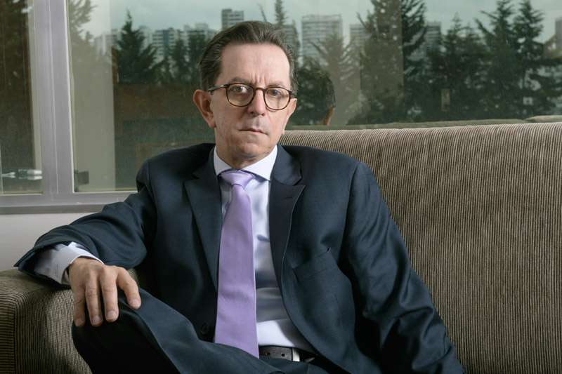 Roberto Izurieta, el gerente de la política 1 3 word image 2