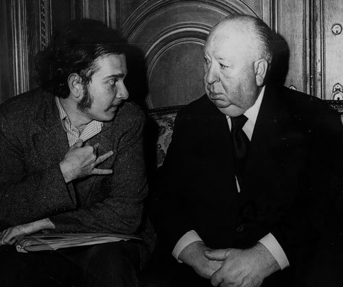 Carlos Ycaza Paulson, un felliniano que nació dos veces 3 Carlos Ycaza Paulson, junto al director de cine Alfred Hitchcock a quien entrevistó brevemente como corresponsal de revista Vistazo en Nueva York.