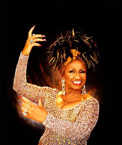 “Es más bello vivir cantando” 1 Celia Cruz.