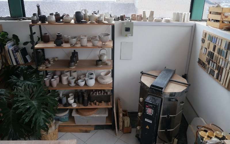 La cerámica como medio utilitario, según Claudia Anhalzer 3 Cerámica Claudia Anhalzer