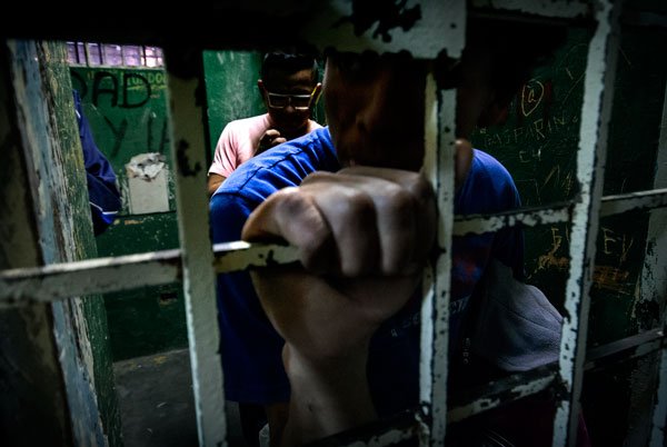 Familias tras las rejas. Las víctimas colaterales de un sistema fallido. 1 Cronica--Carcel---2