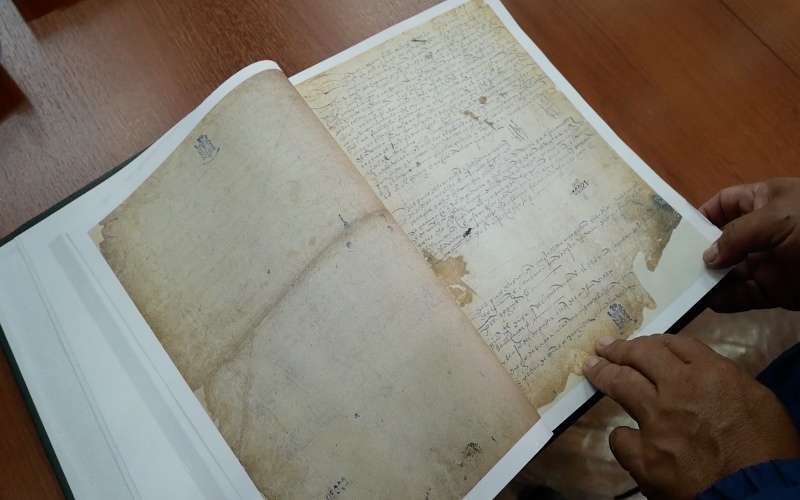 400 años de historias quiteñas irán a la casa García Moreno 1 Escrituras archivo foto 1