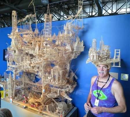 Perfección extrema: la escultura de 100 mil palillos de dientes 1 Escultura palillos