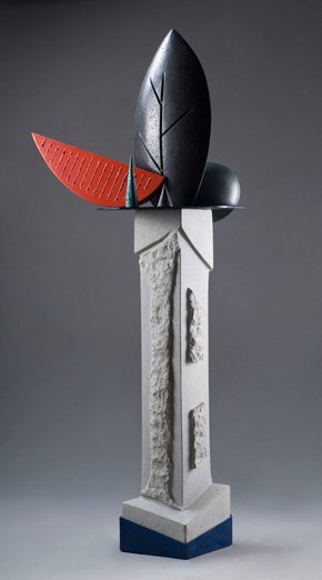 Jesús Cobo. Pasión por la forma y la materia. 3 BODEGÓN 1, piedra y hierro, 185 x 70 x 62 cm, 2003.