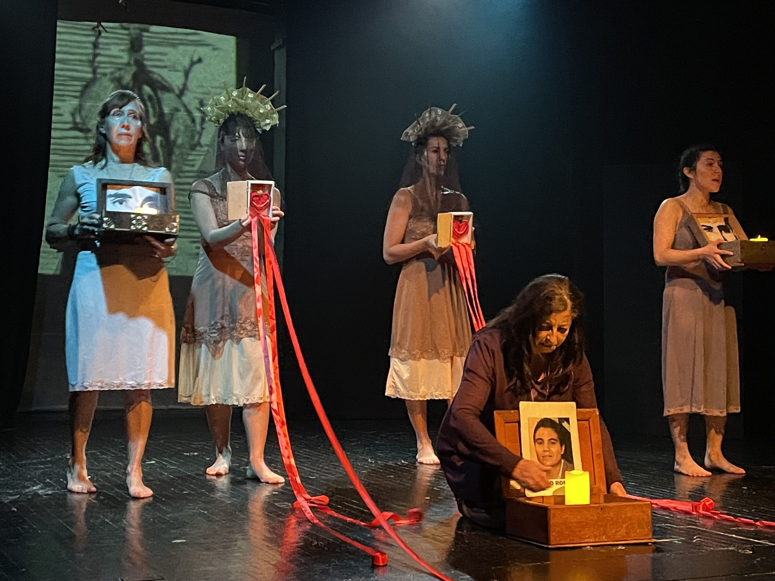 "Antígona Sudaxa", María Beatriz Vergara revisita un clásico 1 Antígona puesta en escena