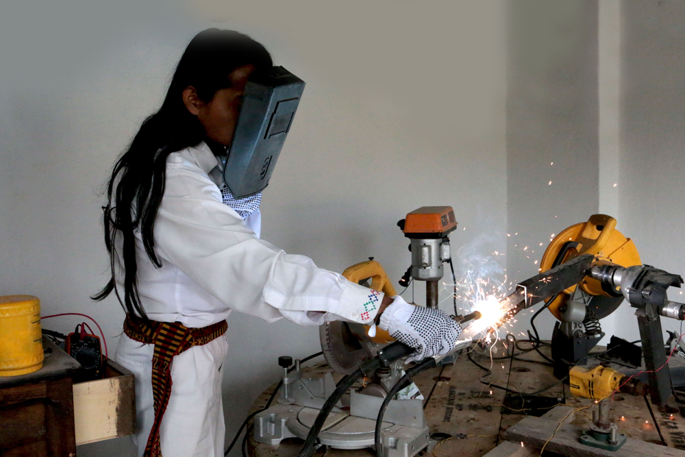 El inventor que mira para abajo 3 img_6434