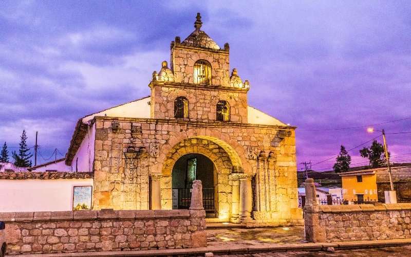La eterna Iglesia de Balbanera, en el corazón del Chimborazo 6 Iglesia la Balbanera