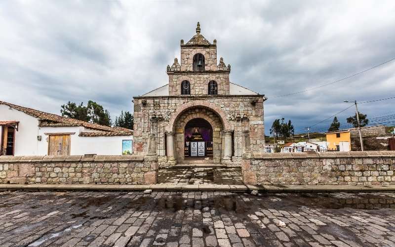La eterna Iglesia de Balbanera, en el corazón del Chimborazo 1 Iglesia la Balbanera