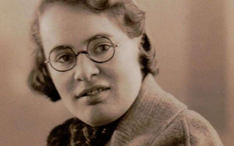 Una chica rara 1 Joan Clarke.