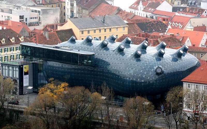 Raros atractivos turísticos 2 Kunsthaus Graz1 1