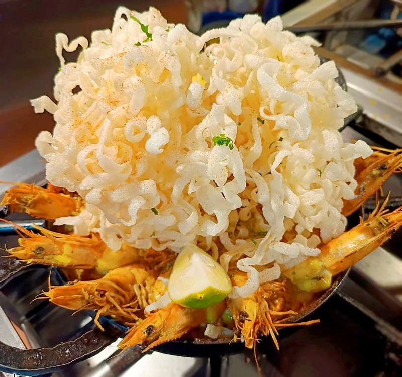 Novedades Diners Club noviembre 7 La Esquina. Cuenca