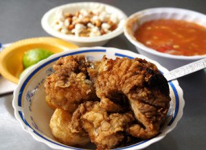 El nuevo ambiente de la vieja Tola. 3 Las corvinas de Jimmy en el Mercado Central.