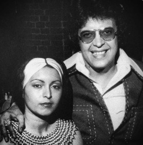 ¡Compárenme, criticones! 25 años sin Héctor Lavoe. 7 Nilda Román Pérez (Puchi) y Héctor Lavoe.