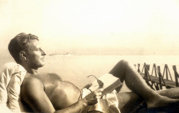 Bajo el volcán, aquí hay Fausto encerrado. 1 Literatura---1