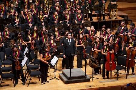 Luis Alberto Castro, un director musical con nueva casa 1 Luis Alberto Castro