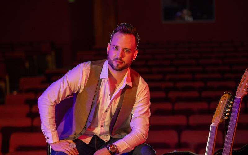 Paternidad: un escritor, un músico y un cineasta se confiesan 3 Mora 1