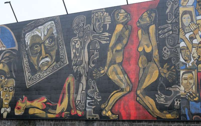 Murales y coloridas reflexiones femeninas 1 Murales Mujeres cinco 1