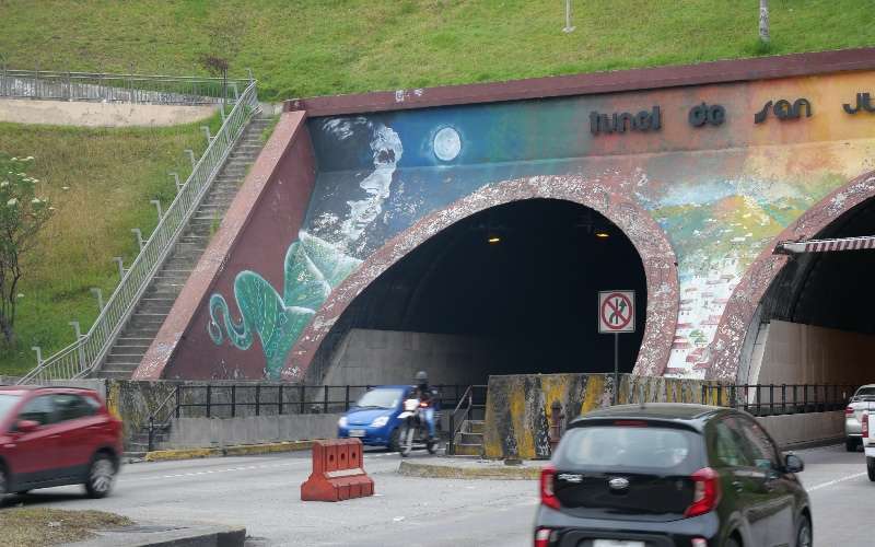 Murales y coloridas reflexiones femeninas 2 Murales Mujeres seis 1