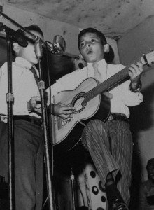 Marco Bermúdez. “La música es mi idioma”. 2 En un escenario de Portoviejo.