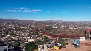 El viaje más peligroso del mundo desde mi Samsung IV 4 Nogales-y-Muro-0043