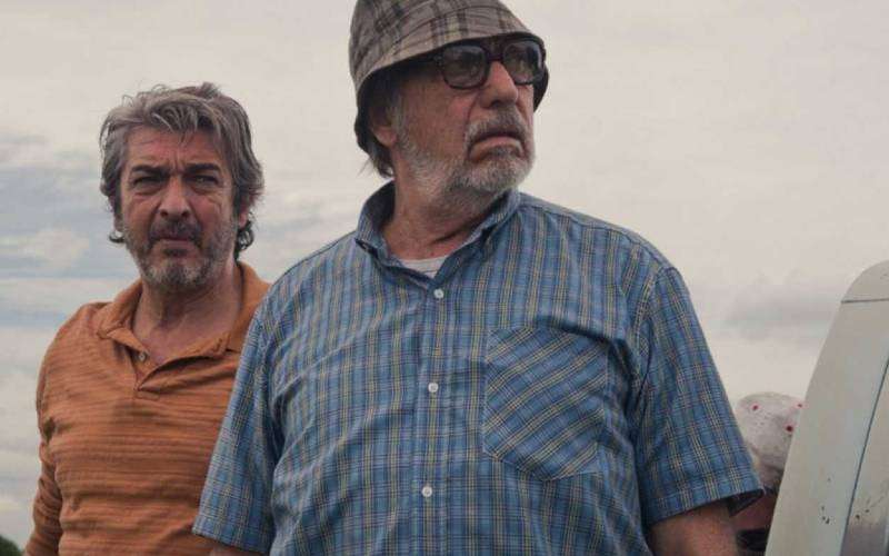 ‘La odisea de los giles’, otra gran historia que saltó de la literatura a la televisión 1 La odisea de los giles