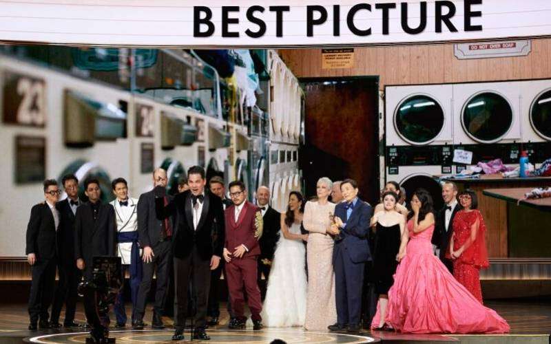 ¿Por qué los Daniels y el multiverso conquistaron los Premios Oscar 2023? 1 Oscar1 1 1