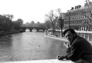 Agustín Cueva. Casi un desconocido 1 Perfil---Cueva