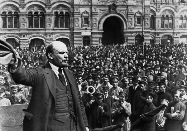 Ya pasaron cien años... 1 Pol-int--1