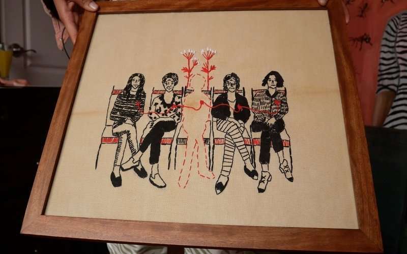 Polett Zapata deconstruye a la mujer en pinturas y bordados 6 Polett Zapata