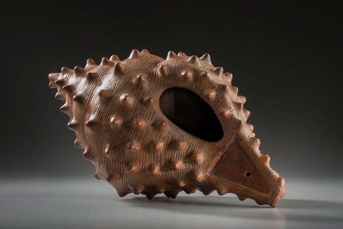 Un viaje al presente con animales precolombinos. 7 Caracola (Pututo). Cultura Pasto (400 d. C.-1532 d. C.). Cerámica.