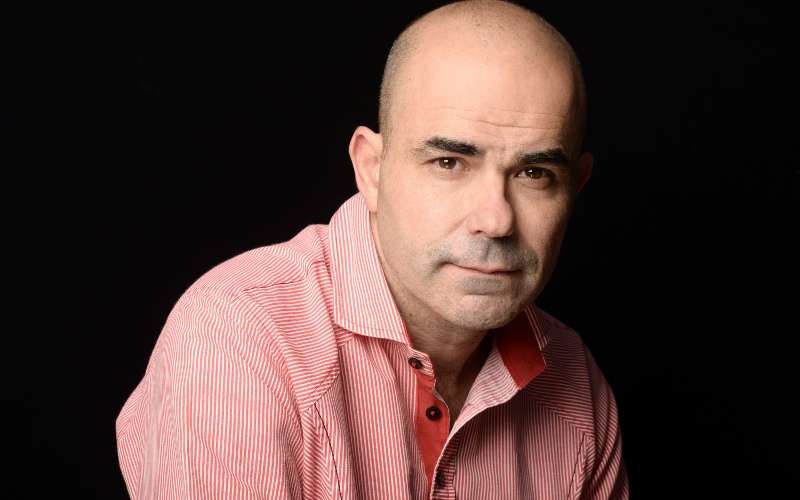 Eduardo Sacheri y una novela sobre luchas que caducan 1 Eduardo Sacaheri