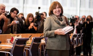 Svetlana Alexiévich, o la retratista del alma humana 3 Svetlana-001