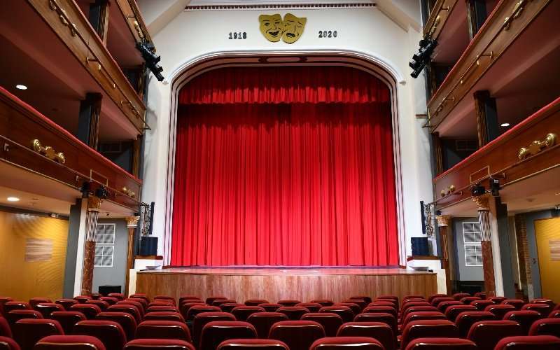 Resucita el teatro León de Riobamba 3 Teatro León Riobamba