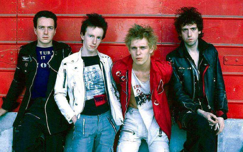 El punk no ha muerto, en Ecuador tampoco 1 The Clash1 1