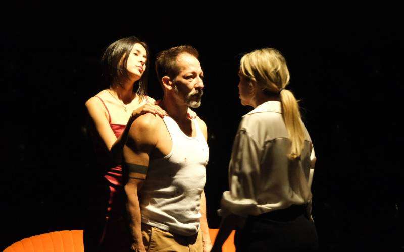 Erika Vélez: “A veces siento que soy mi propio infierno” 1 Erika Vélez