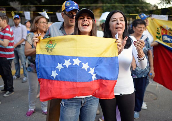 Venezuela planta su bandera en Barcelona. 1 Venezuela--1