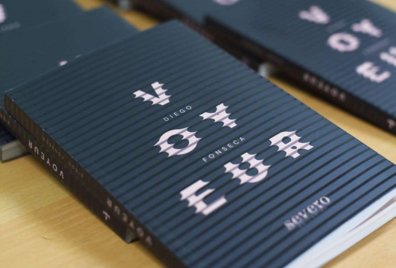 <strong><em>Voyeur</em>, la persiana americana de Diego Fonseca </strong> 2 Voyeur2 1