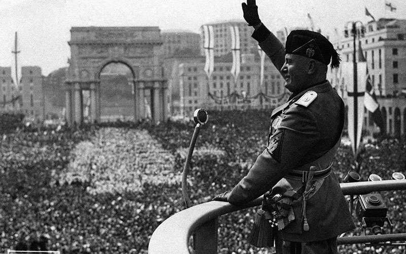 ¡La patria y el líder! 1 benito mussolini fascismo italia