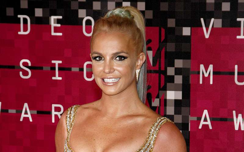 El bochorno global 1 britney spears