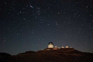 Bajo las estrellas 1 cerrotololook_94237-L0x0