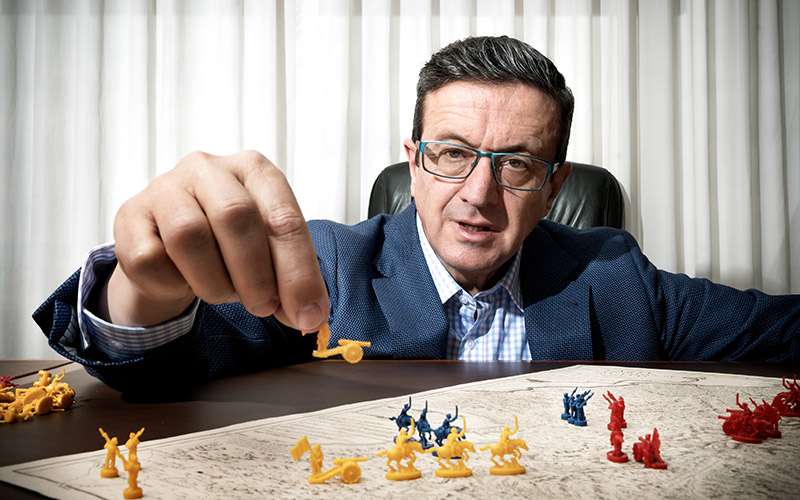 Iñigo Salvador, el procurador que escribía novelas 1 entrevista inigo salvador