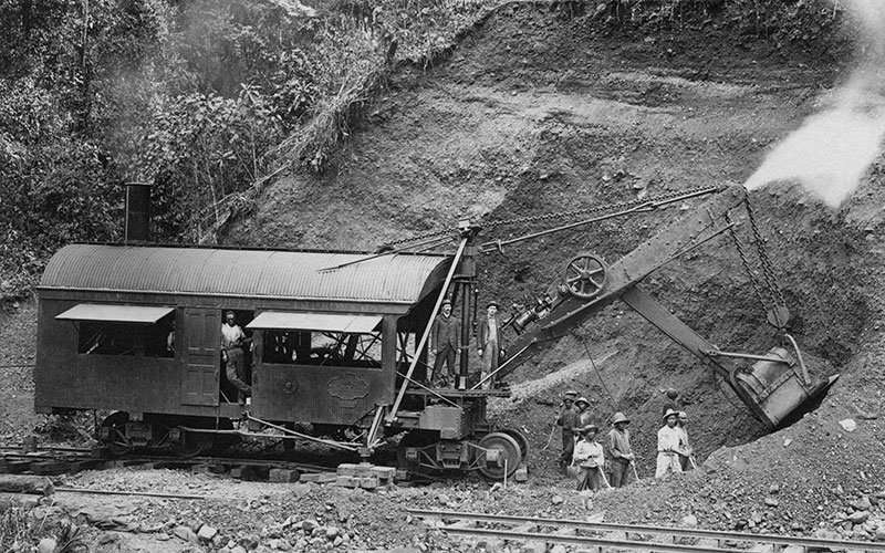 Jamaiquinos en el Ecuador 1 ferrocarril guayaquil quito