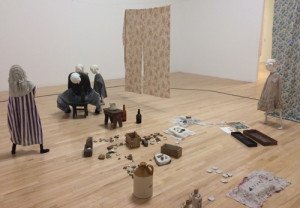 Cathy Wilkes desde el espacio y el silencio. 7 galería-3