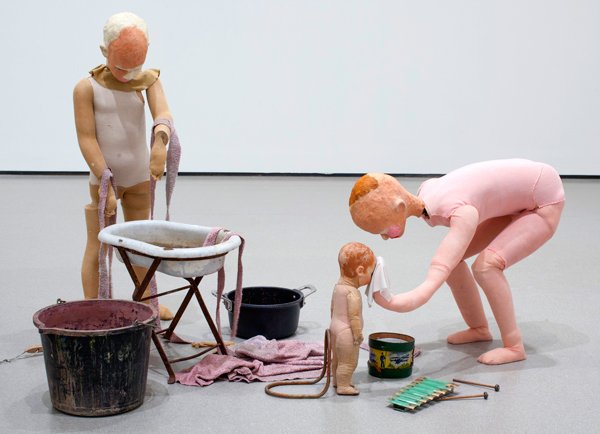 Cathy Wilkes desde el espacio y el silencio. 6 galería-4